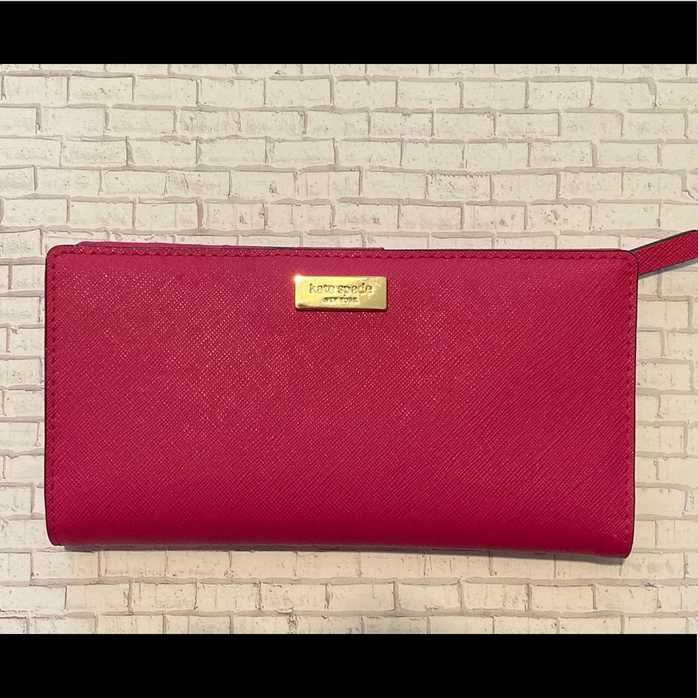 Kate Spade Stacy Wallet in HOT Pink
